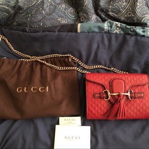 *SOLD* New Gucci leather crossbody bag!